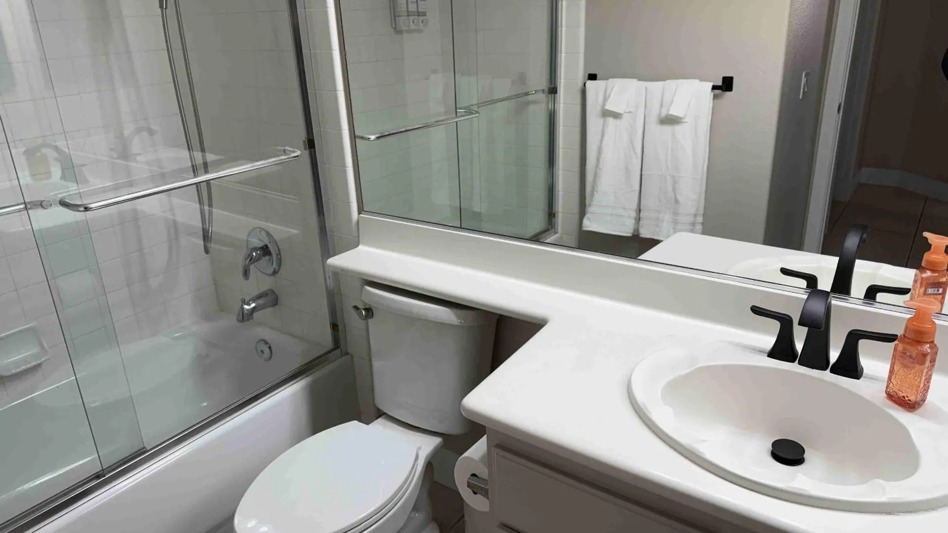The Vegas Villa Enterprise Holiday home